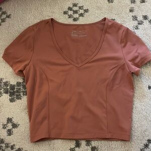 Casual crop. Great material for gym or lounge.